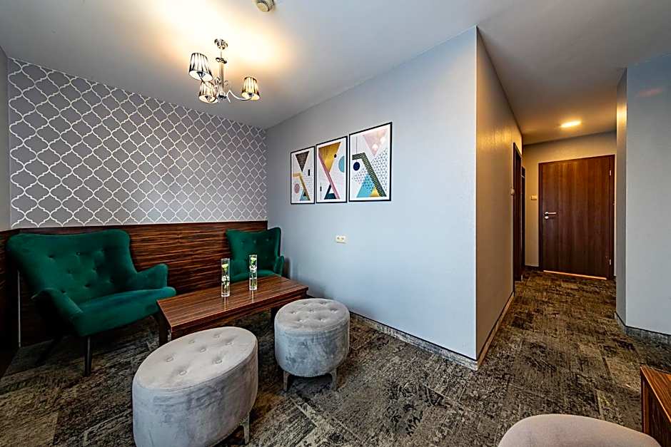 Hotel Fero Express POKOJE KLIMATYZOWANE AC