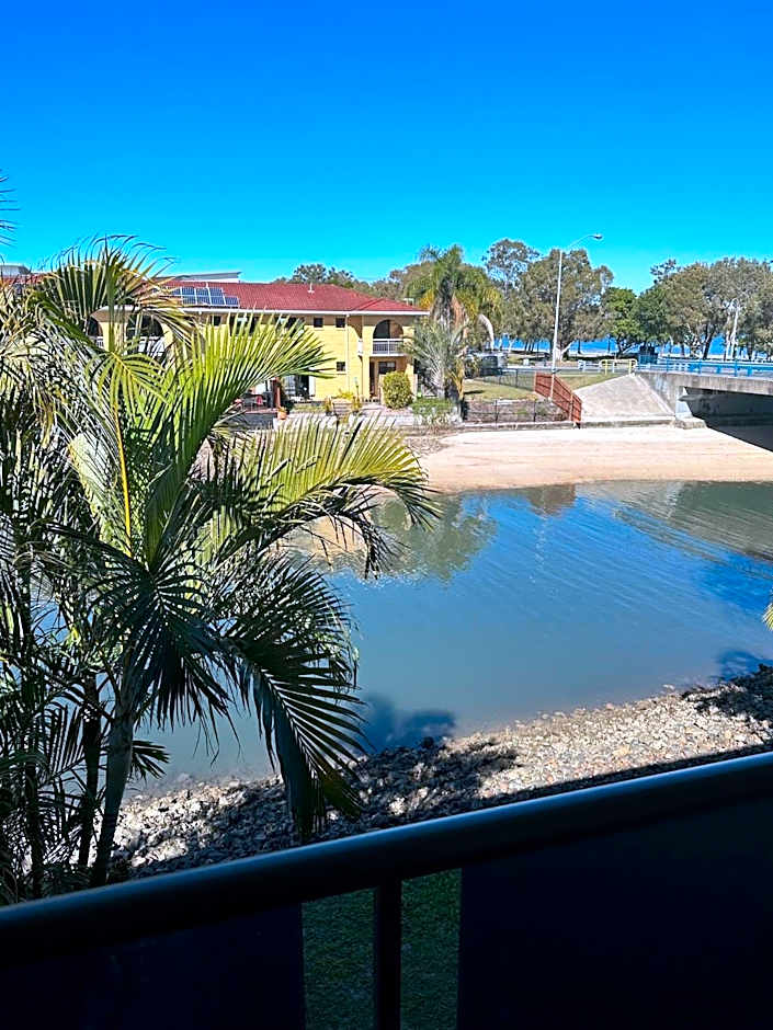 Bribie Waterways Motel