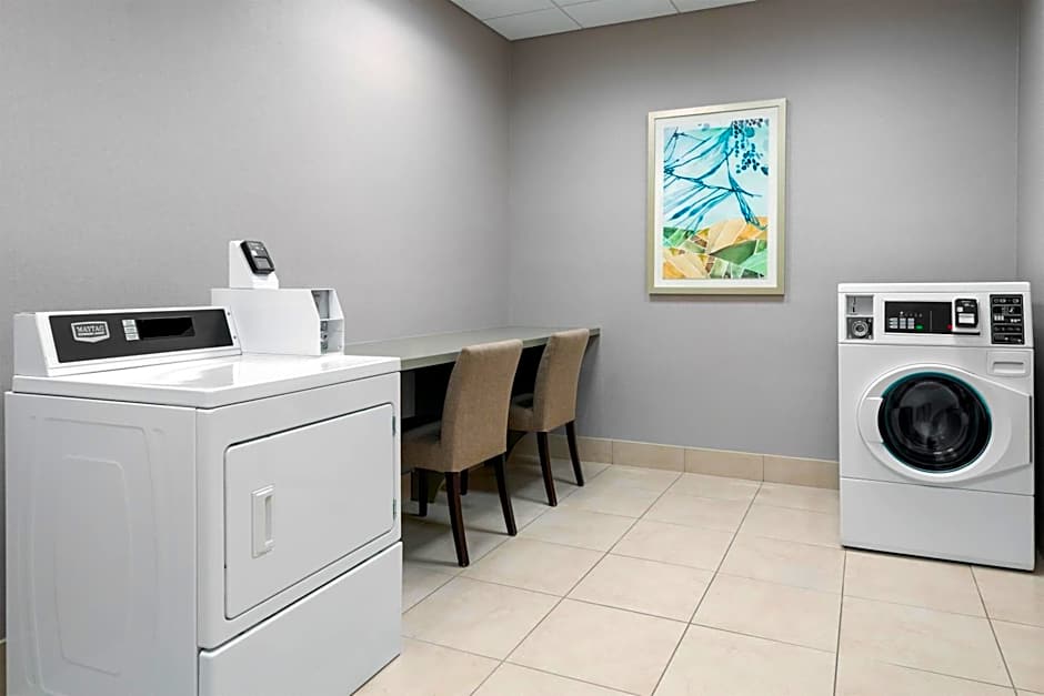 Hilton Garden Inn Wayne