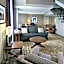DoubleTree by Hilton West Edmonton