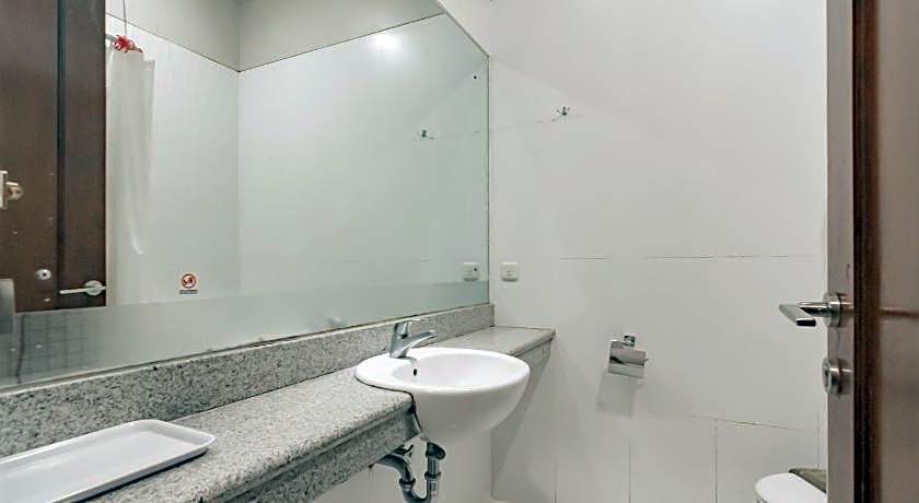 RedDoorz near Simpang Dago 2