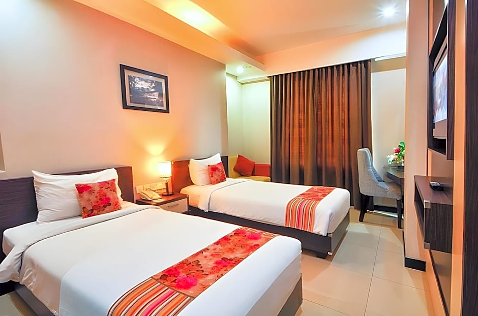 Daima Hotel Padang