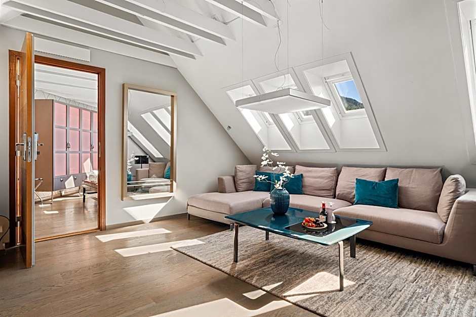 Clarion Hotel Admiral