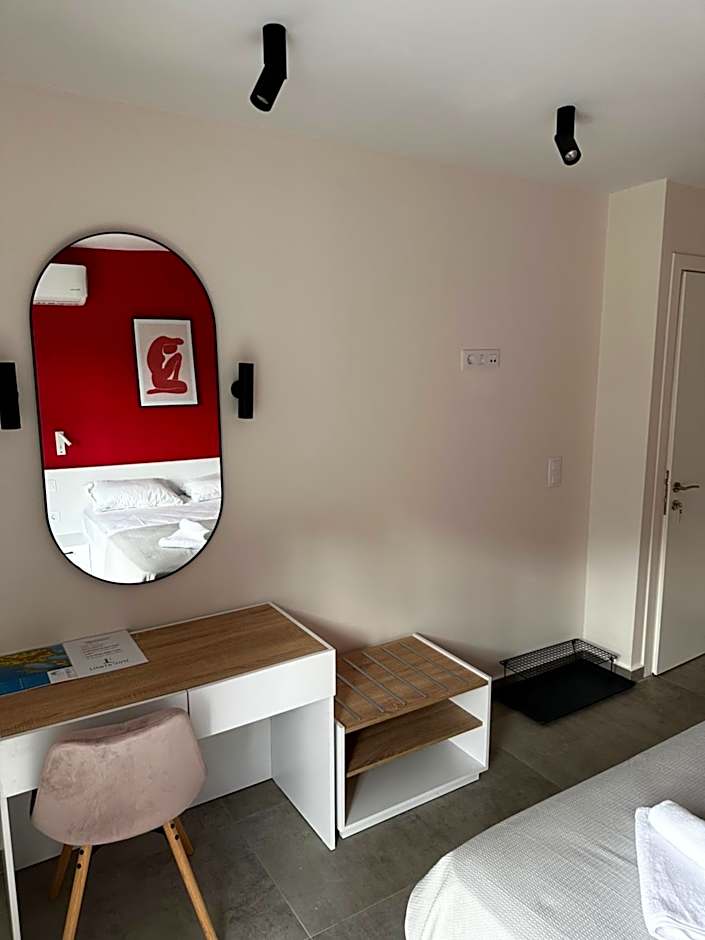 Lighthouse Apartments