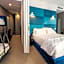 Golden Hotel
