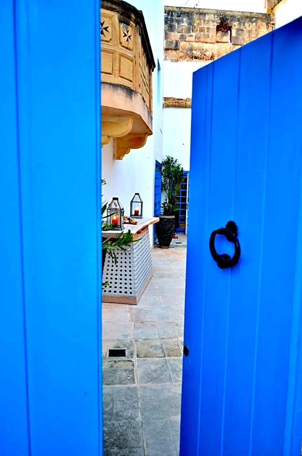 Chapel 5 Boutique Suites B&B
