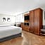 Gateway Hotel Santa Monica