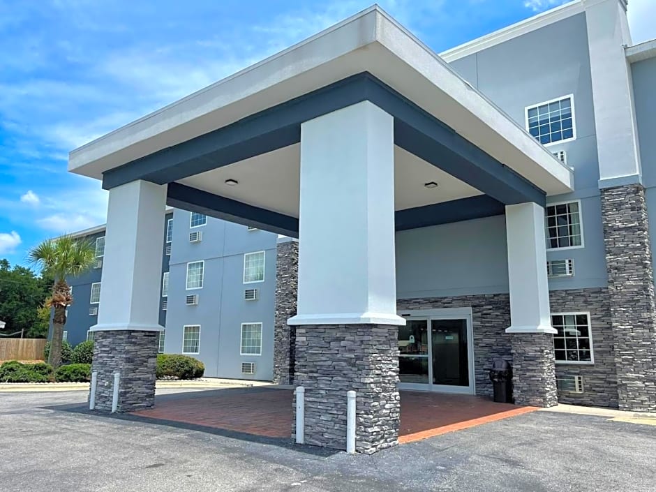 Comfort Inn Pensacola near NAS Corry Station