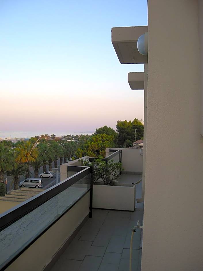 Hotel Alb's