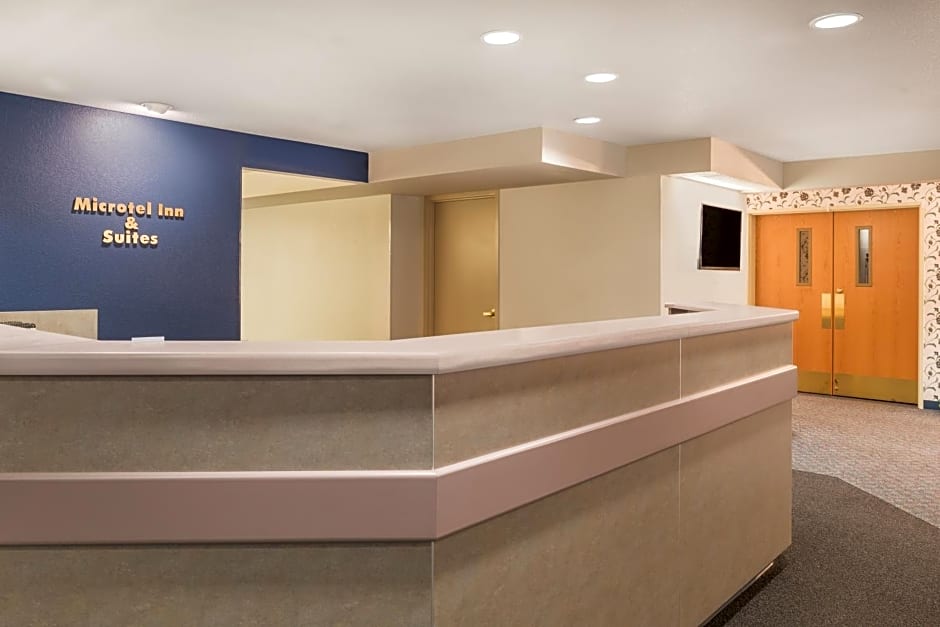 Microtel Inn & Suites by Wyndham Sainte Genevieve