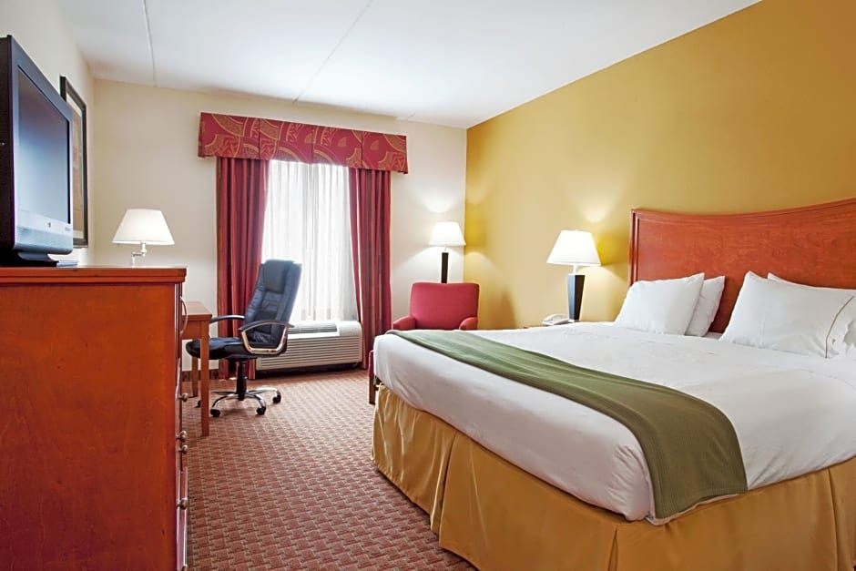 Holiday Inn Express Hotel & Suites Jacksonville North-Fernandina