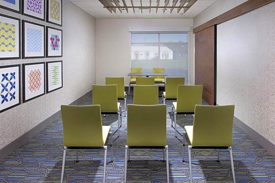 Holiday Inn Express Hotel & Suites Atascadero, an IHG Hotel