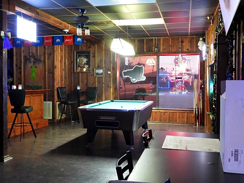 Gators Inn on the Bayou