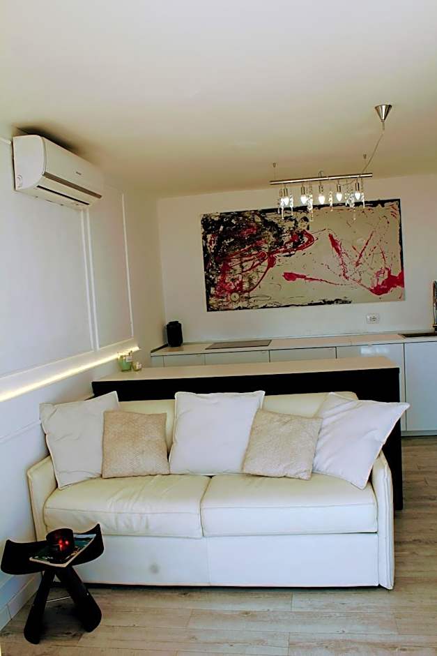 Conca Verde c21- BEACH FRONT little villas POOL, private JACUZZI sea view