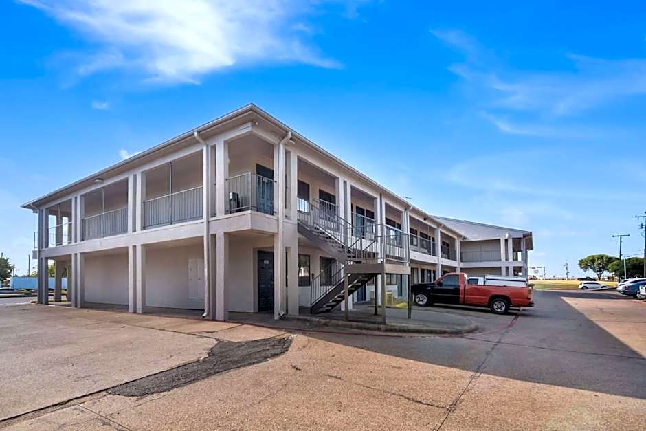 Motel 6 Irving - Loop 12