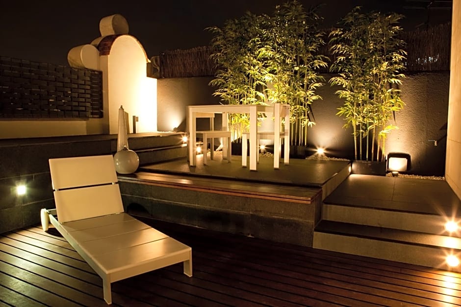 Sixtytwo Hotel