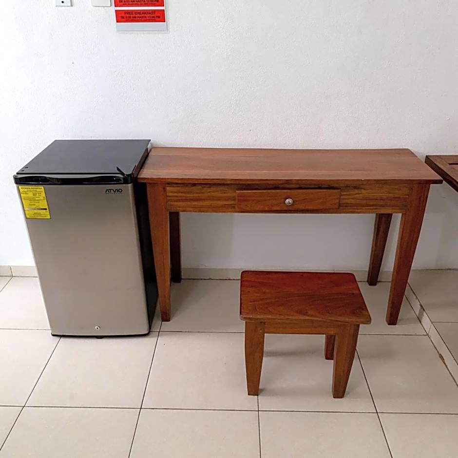 Hotel Las Palmas en Laurel