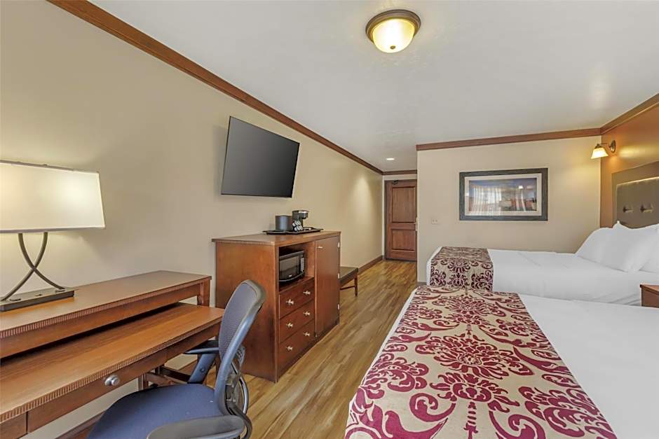 Best Western Plus Greenwell Inn