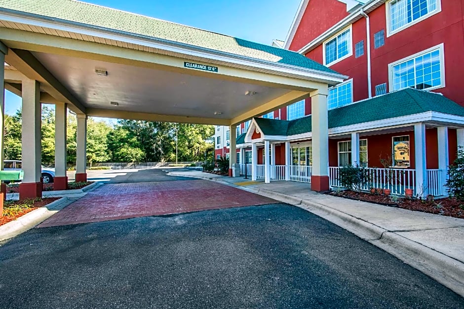 Econo Lodge Inn & Suites - Marianna