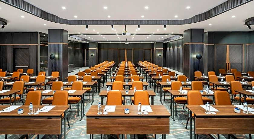 Mövenpick Hotel Istanbul Marmara Sea