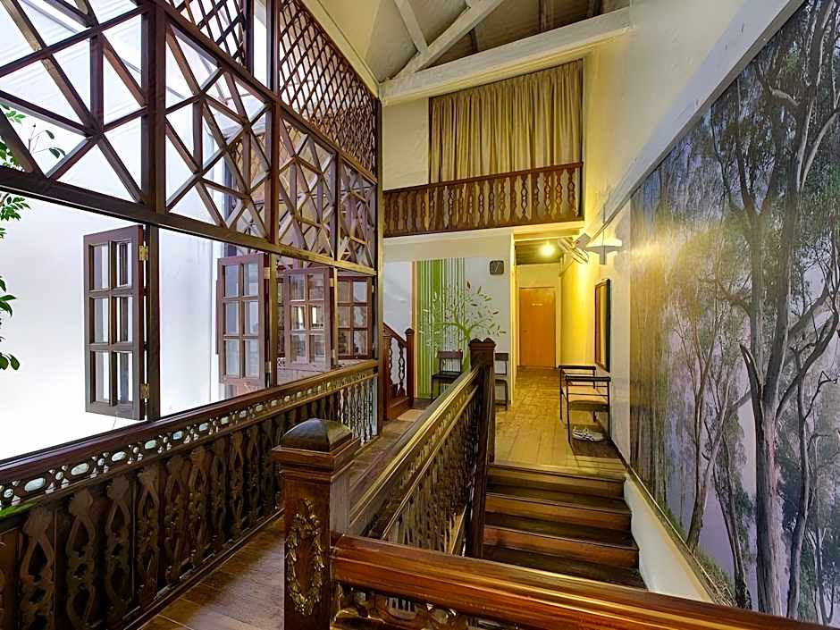 Carnarvon House