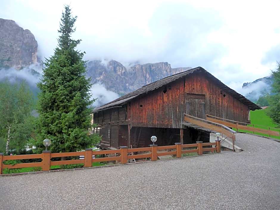 Apartments Residence Alta Badia