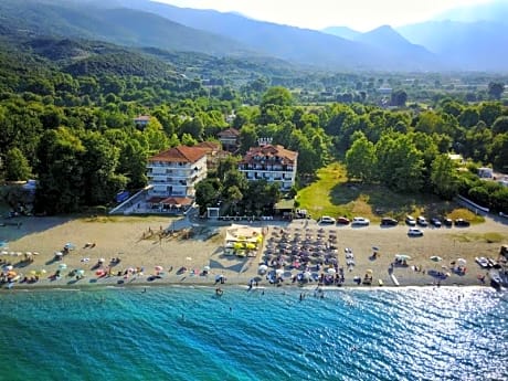 OCEANA Beach Hotel