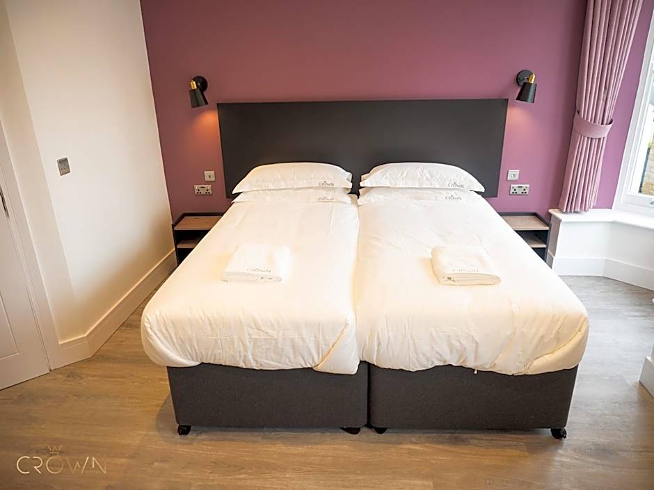 Crown Hotel