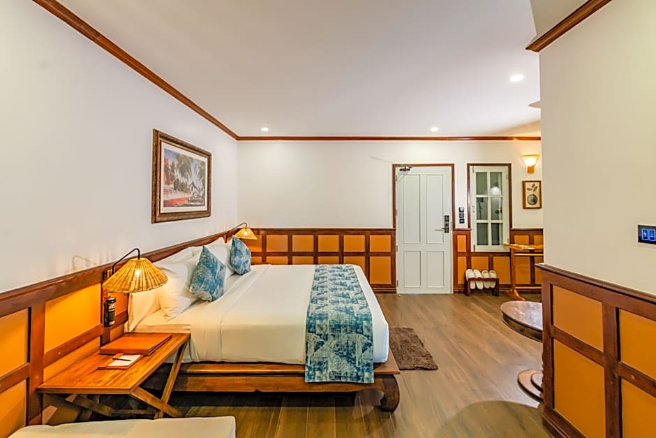 Photo 1 of 18 of Junior 1 King Bed Suite
