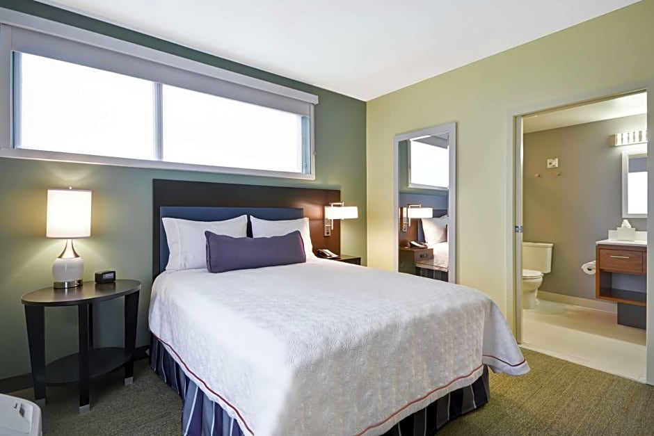 Home2 Suites by Hilton Minneapolis-Eden Prairie, MN