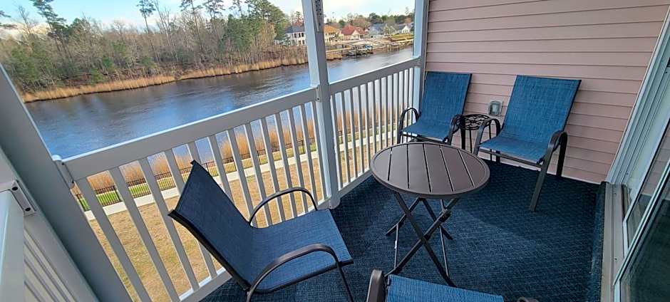 Myrtle Beach Waterway Getaway