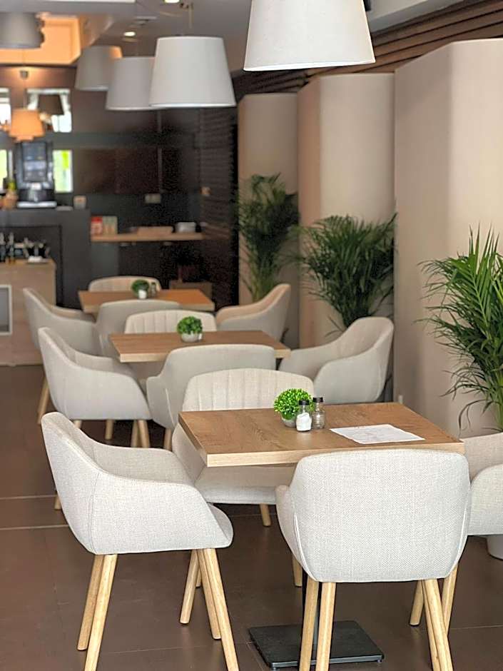 Sofia Palace Hotel by HMG