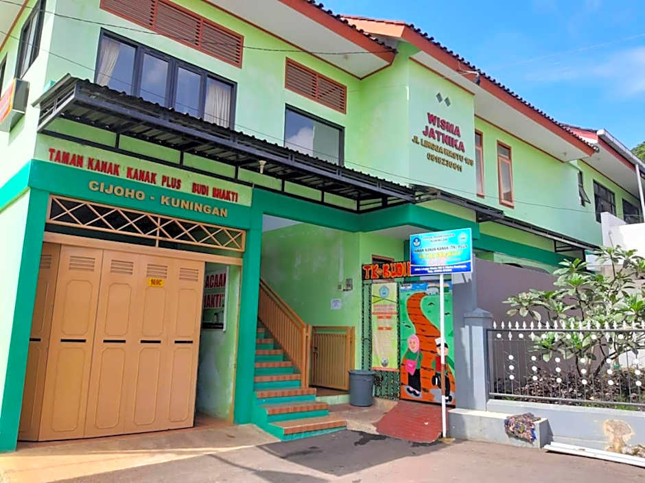 OYO Life 2884 Wisma Jatnika Syariah