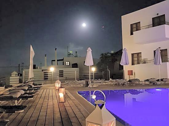 Amazones Village Suites