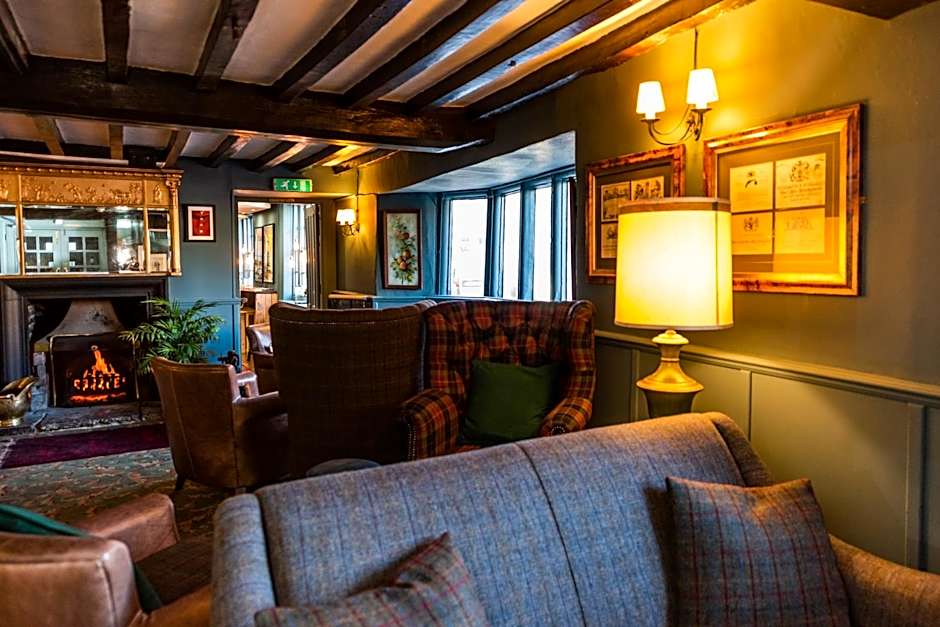 Brook Whipper-In Hotel