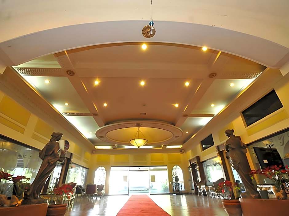 Queen Margarette Hotel