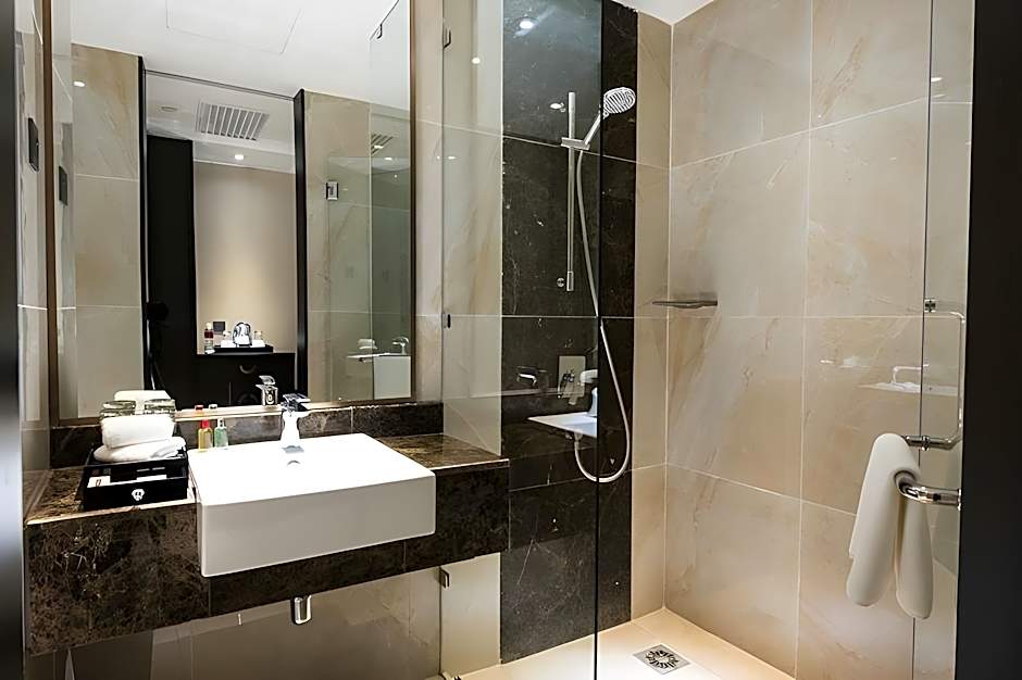 Geno Hotel Shah Alam