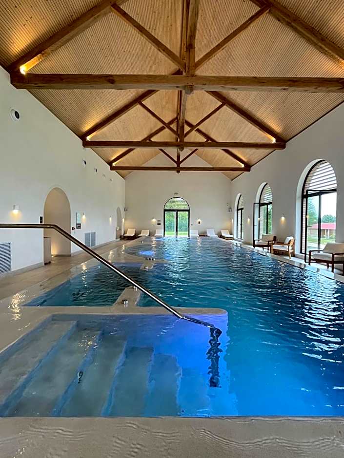 Domaine Du Roncemay - Hôtel, Restaurants, Spa & Golf