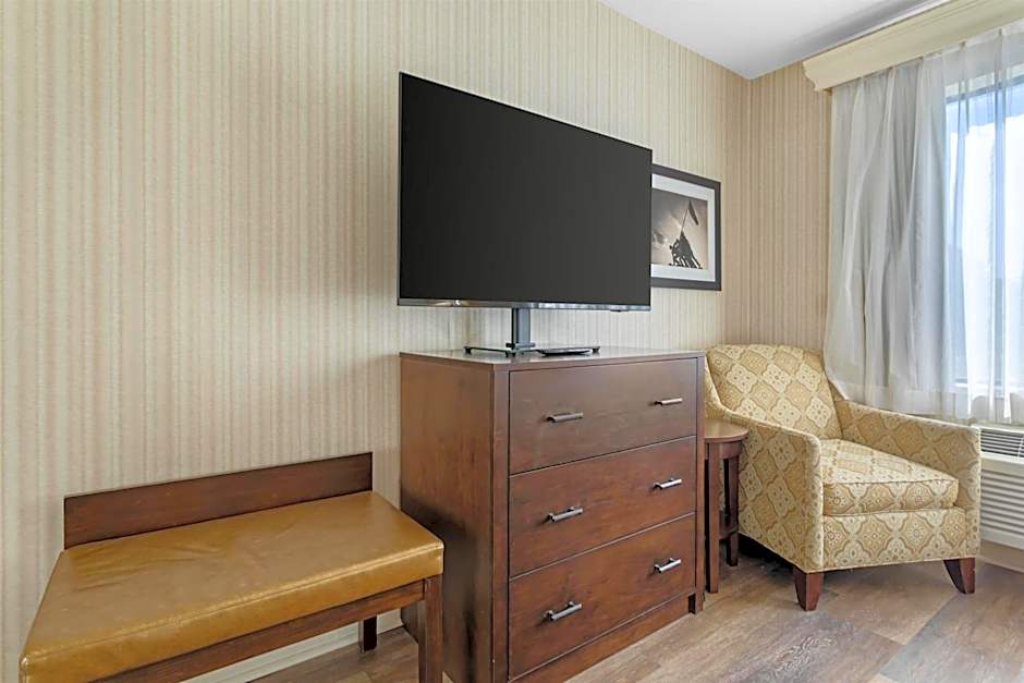 Best Western Plus Big America