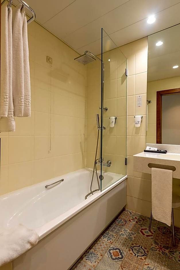 Legendary Porto Hotel