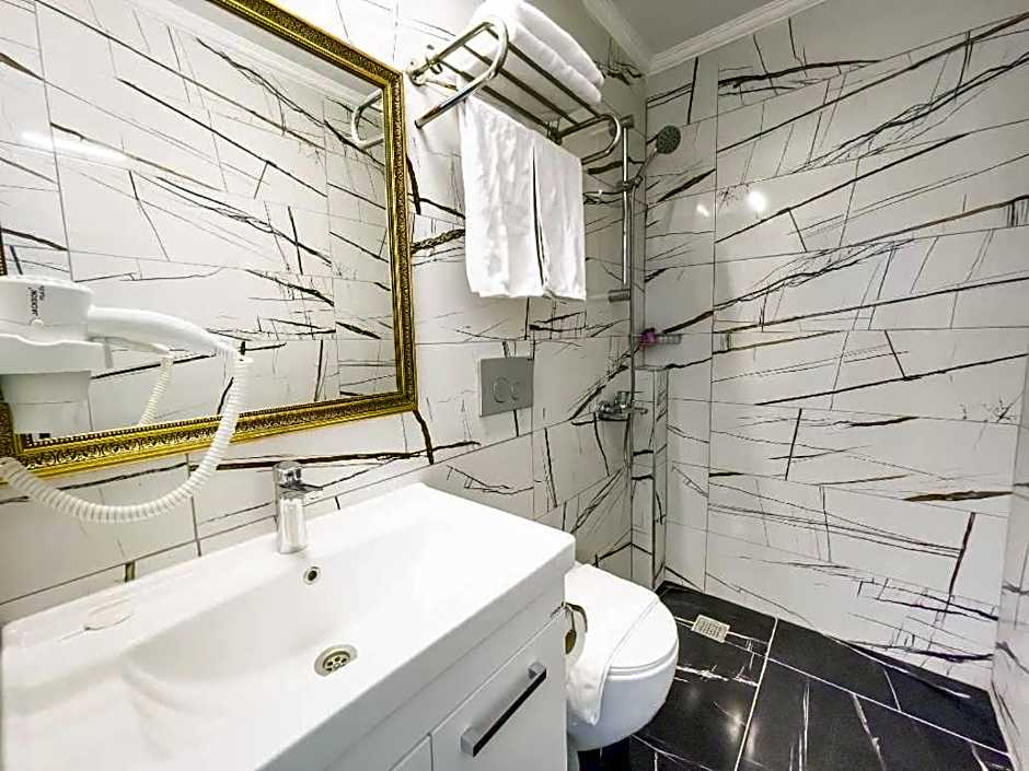 Castle Light Boutique