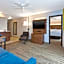 Holiday Inn Express & Suites Petoskey by IHG