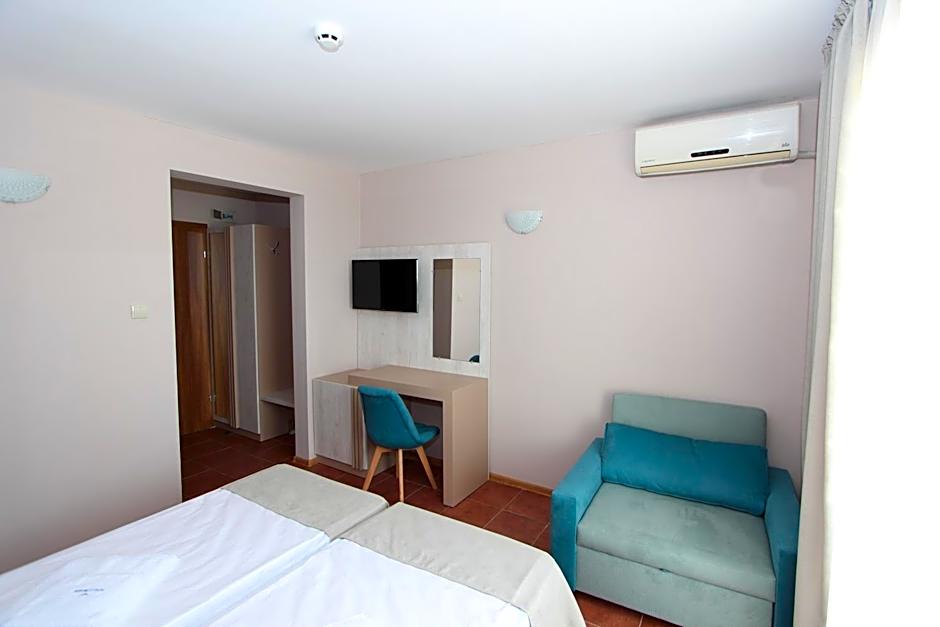 Hotel PERLA BEACH