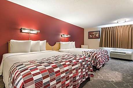 Deluxe Room with Two Queen Beds Smoke Free