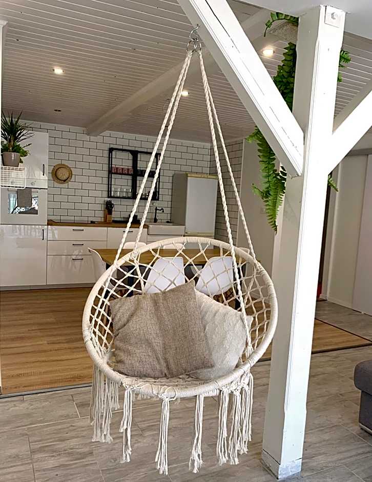 Aranykert Apartmanok Vének