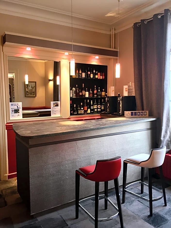 The Originals Boutique, Hotel Normandie, Auxerre Room Service assure!