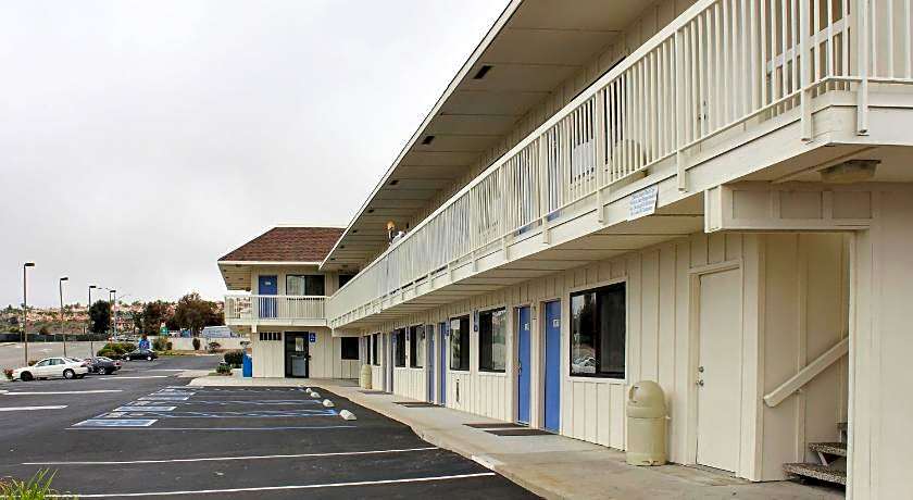 Motel 6 Pismo Beach