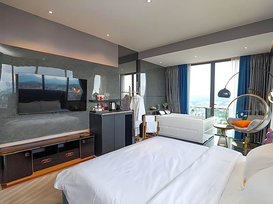 New Century Dalat Hotel 