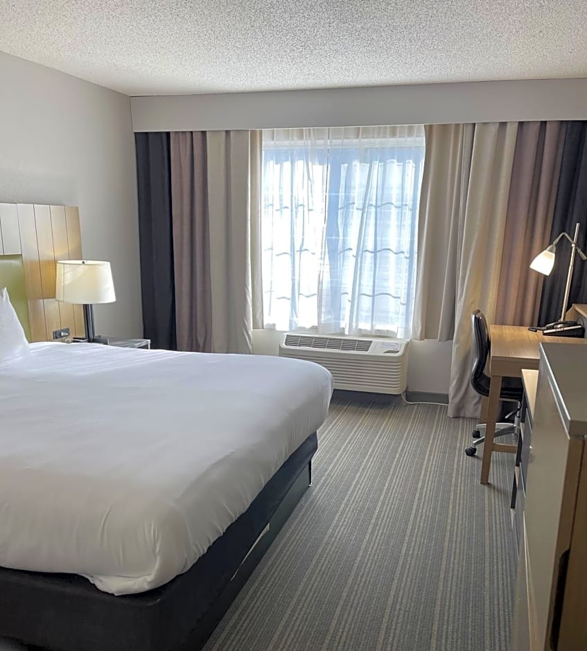 Country Inn & Suites by Radisson, Merrillville, IN