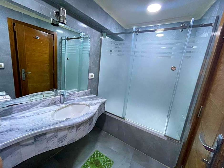Amazing sea view Penthouse Apartment in Pyramids Porto El-Sokhna